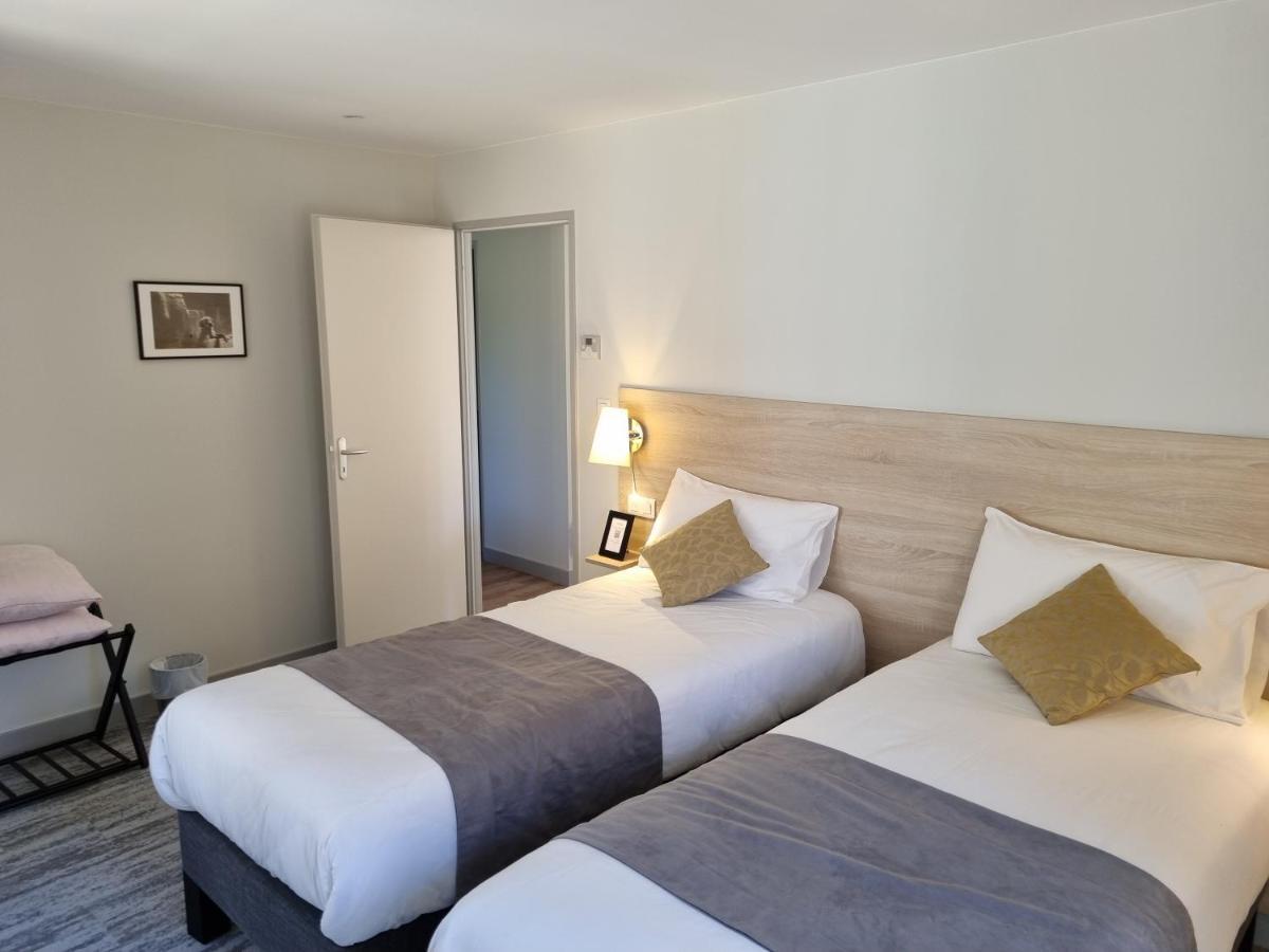 Logis Hotel Archambeau Thonac Exterior photo